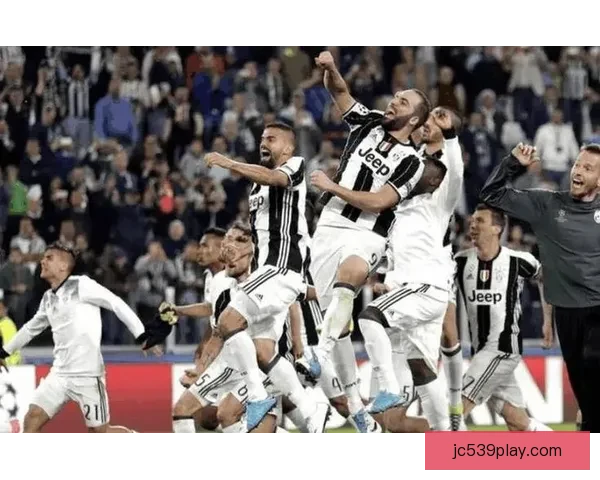 欧冠惊天冷门 13亿豪门惨遭淘汰 半亿新军历史性胜利 迪奥拉痛失好局